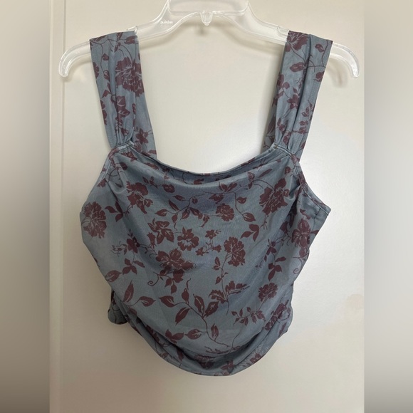 Floral Print Ruched Top - Picture 2 of 2